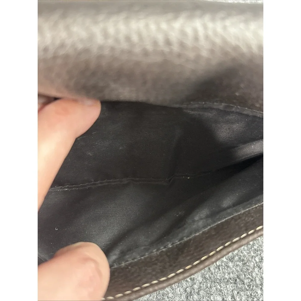 Vintage Guess Crossbody Pebbled Leather Black Purse